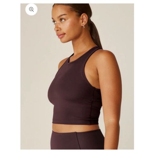 Beyond Yoga Power Beyond Strive Cropped Tank Rich Plum sz Medium - Picture 7 of 7